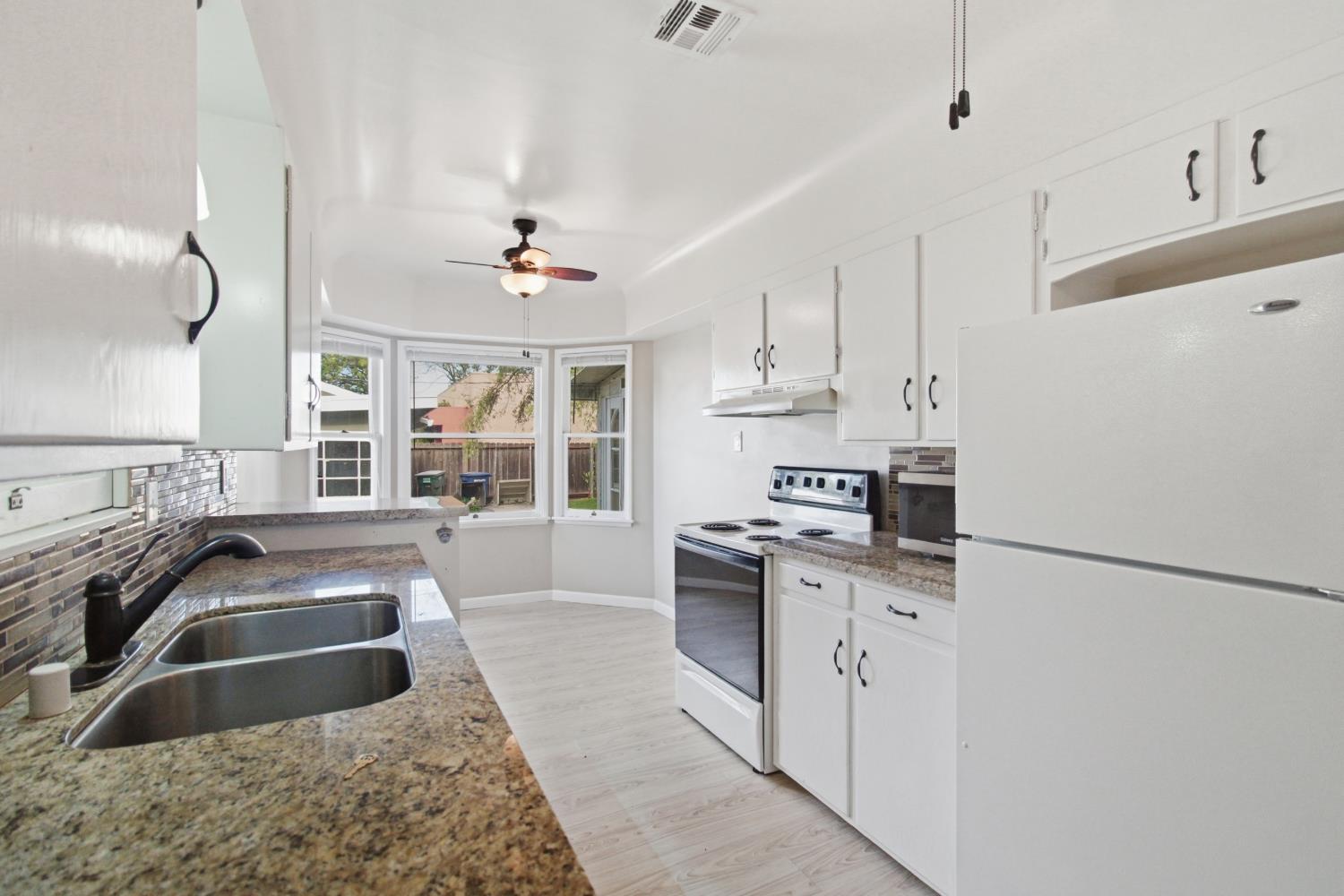1533 Stetson Ave, Modesto, CA 95350