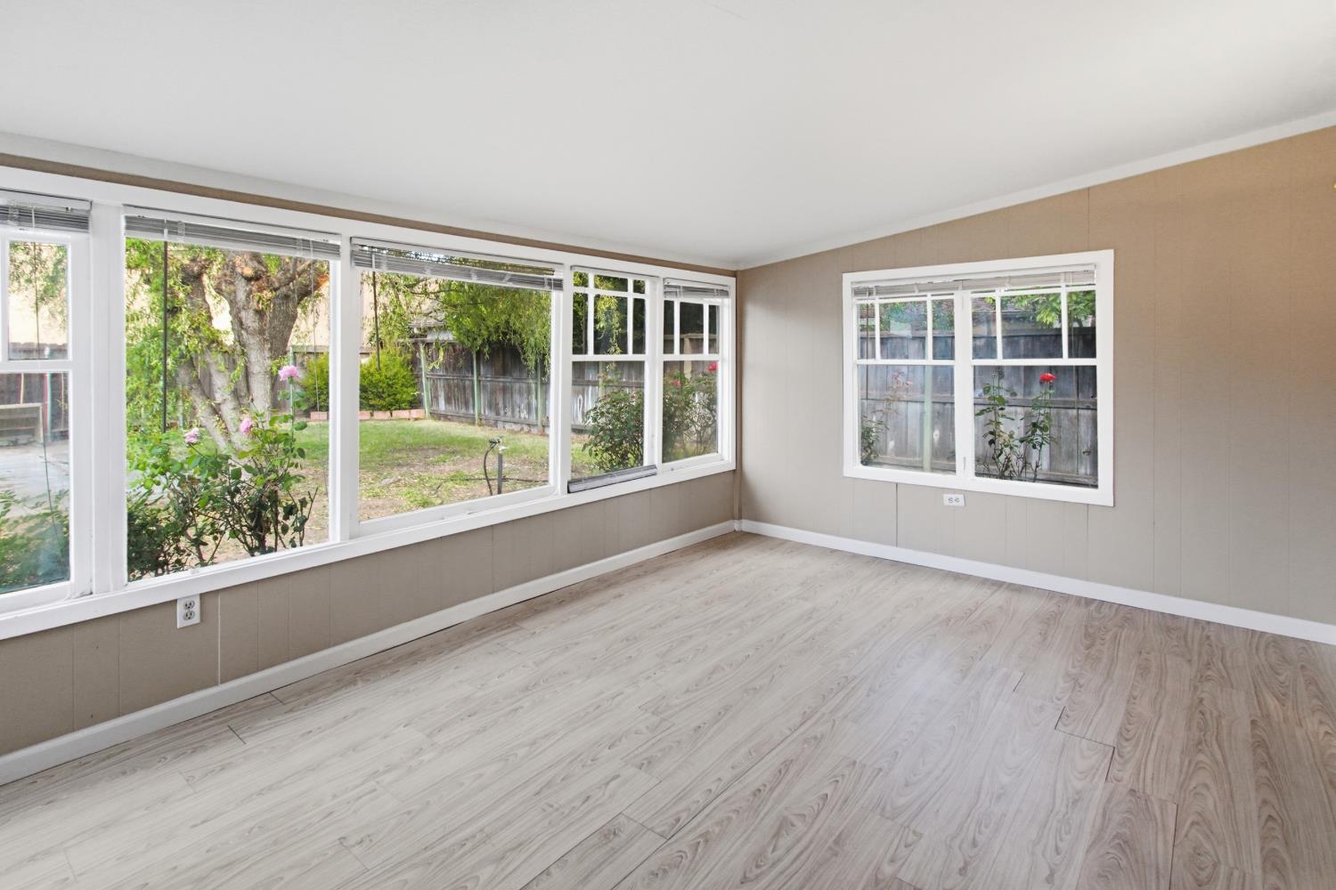 1533 Stetson Ave, Modesto, CA 95350
