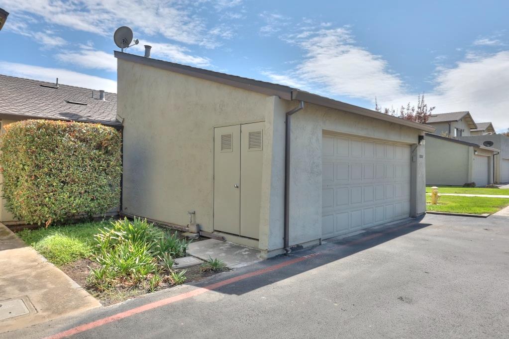 1800 Plaza De Maria, Modesto, CA 95350