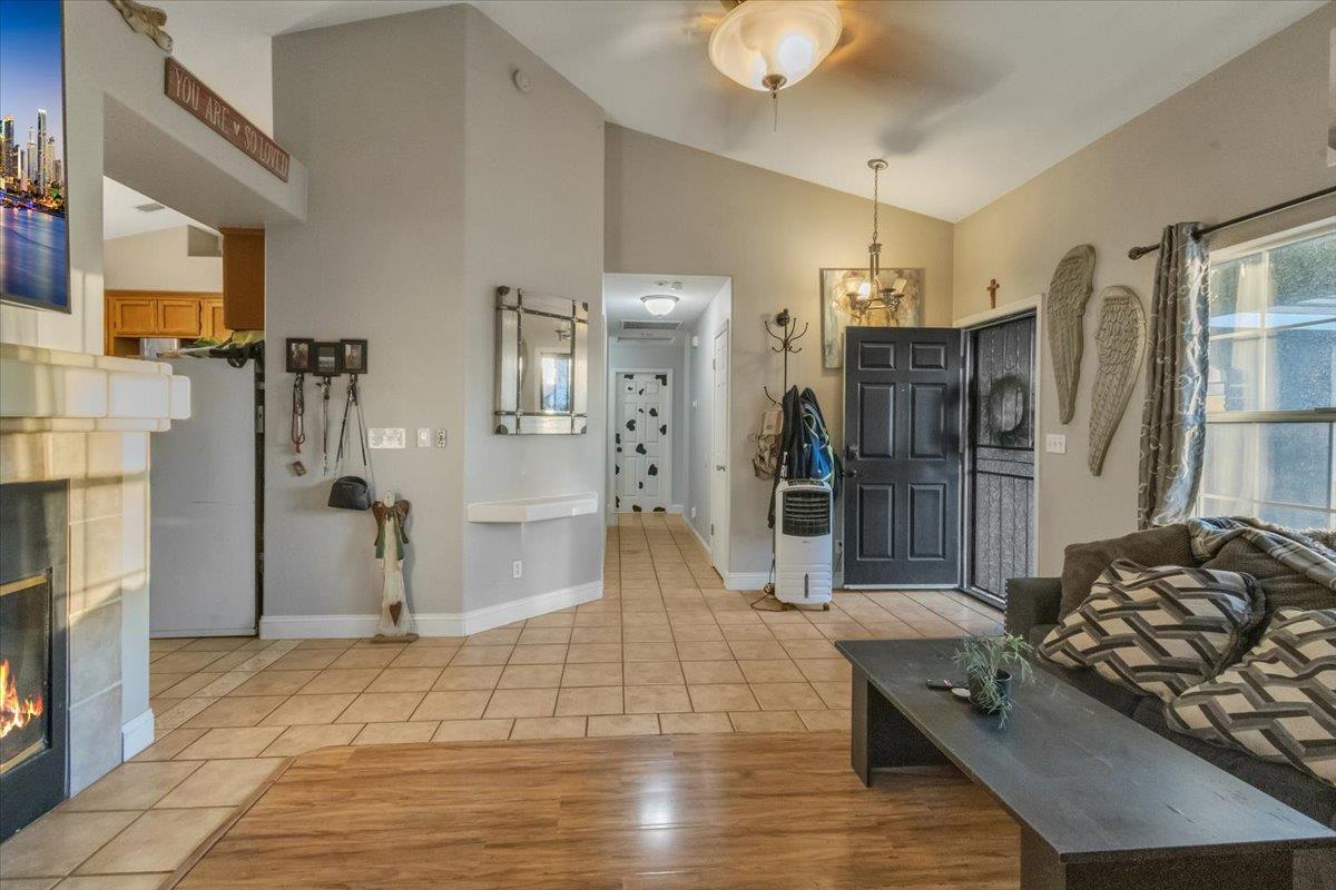 6362 Rock Creek Rd, Riverbank, CA 95367