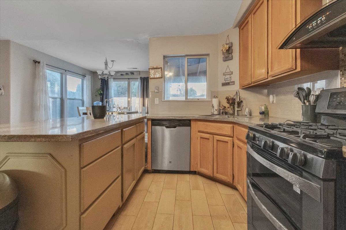 6362 Rock Creek Rd, Riverbank, CA 95367