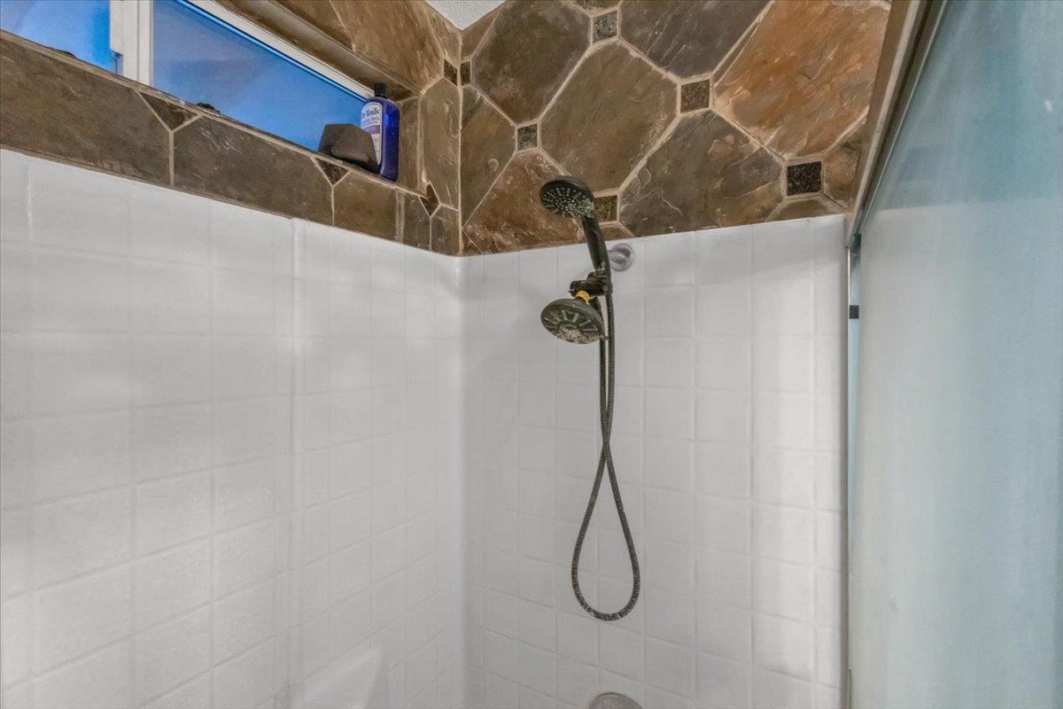 6362 Rock Creek Rd, Riverbank, CA 95367