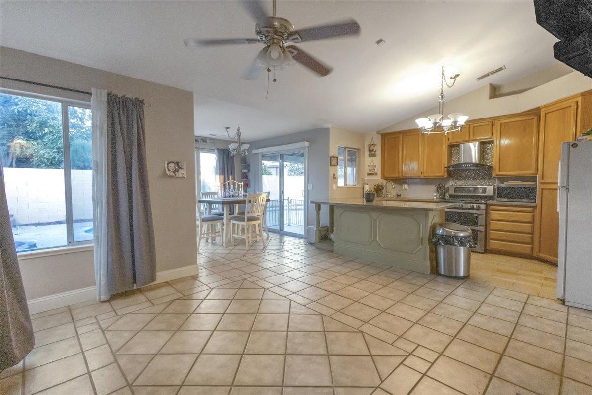 6362 Rock Creek Rd, Riverbank, CA 95367