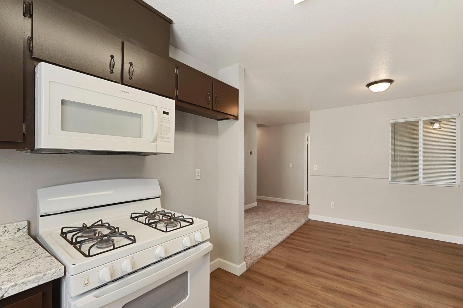3954 Sweepstakes Dr, Riverbank, CA 95367
