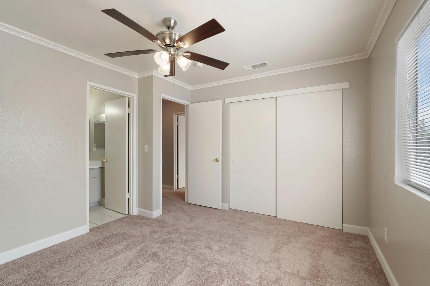 3954 Sweepstakes Dr, Riverbank, CA 95367