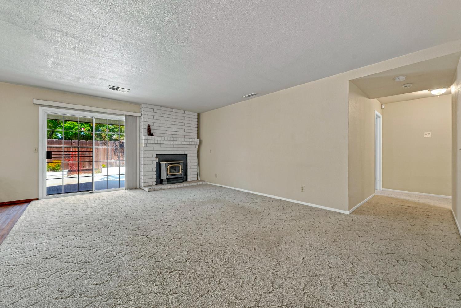 3311 Shamrock Ave, Merced, CA 95340