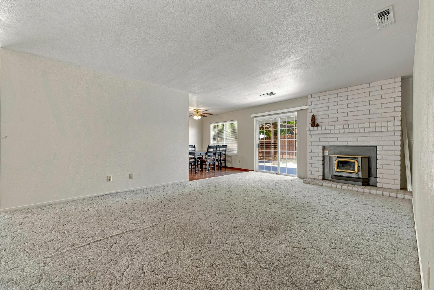 3311 Shamrock Ave, Merced, CA 95340