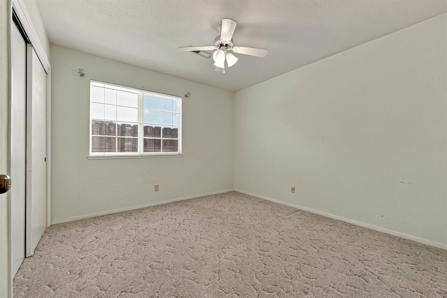 3311 Shamrock Ave, Merced, CA 95340