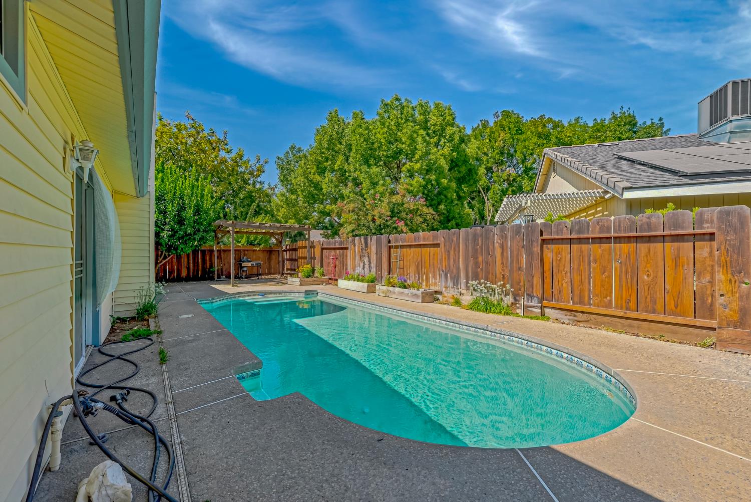 3311 Shamrock Ave, Merced, CA 95340