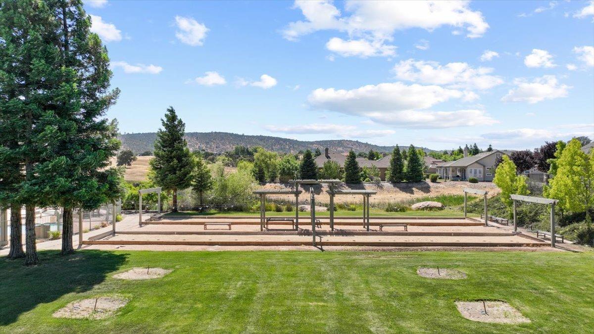 1904 Oak Creek Dr, Copperopolis, CA 95228