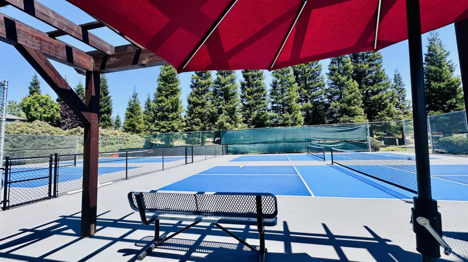 1904 Oak Creek Dr, Copperopolis, CA 95228
