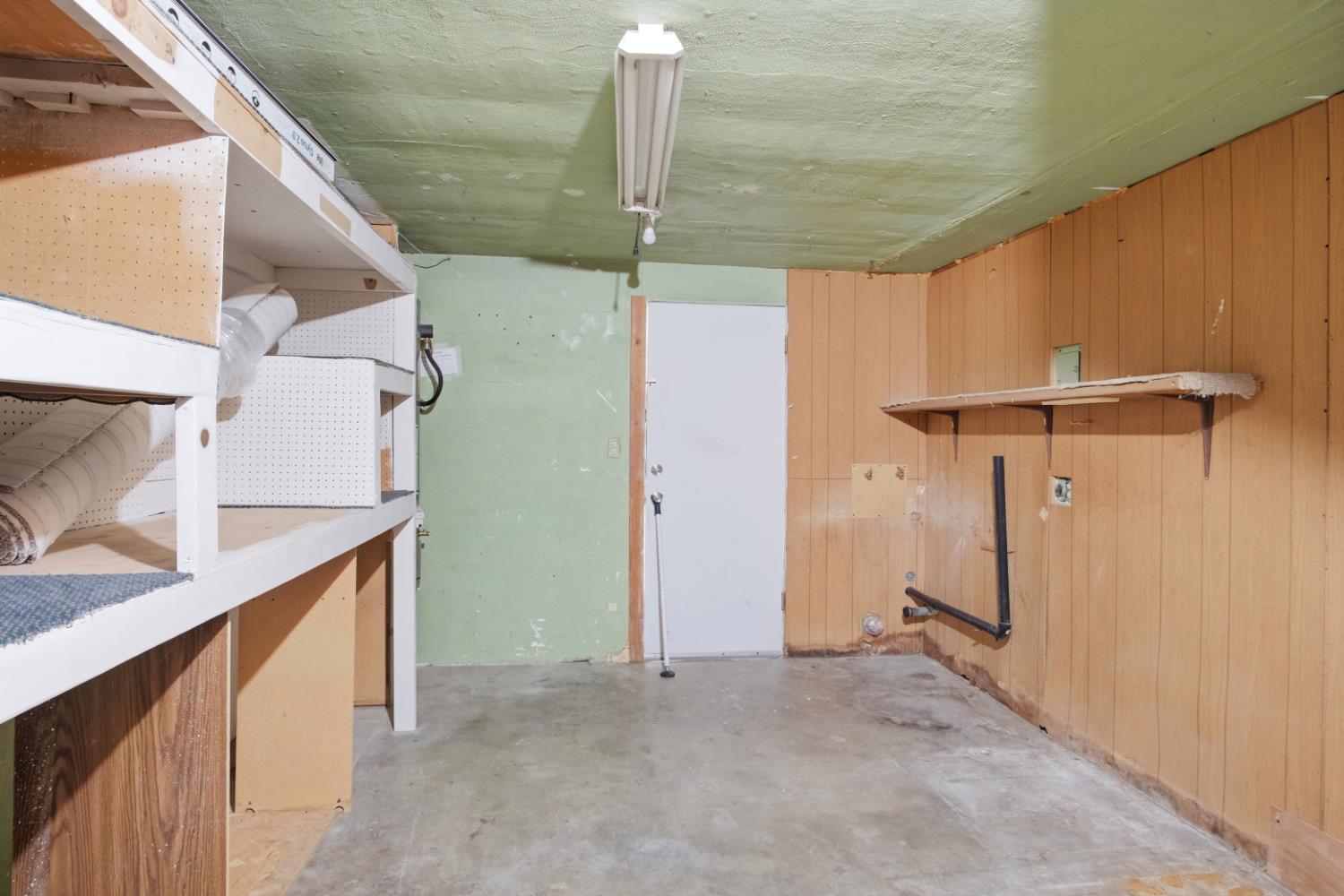 2205 O St, Merced, CA 95340