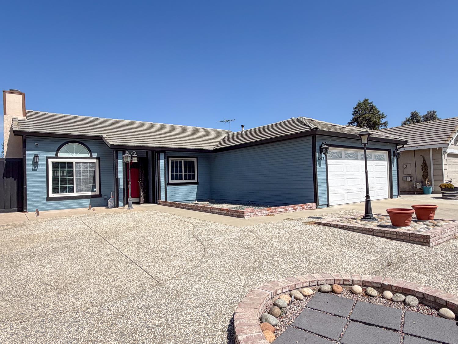 1313 Fannell Dr, Ceres, CA 95307