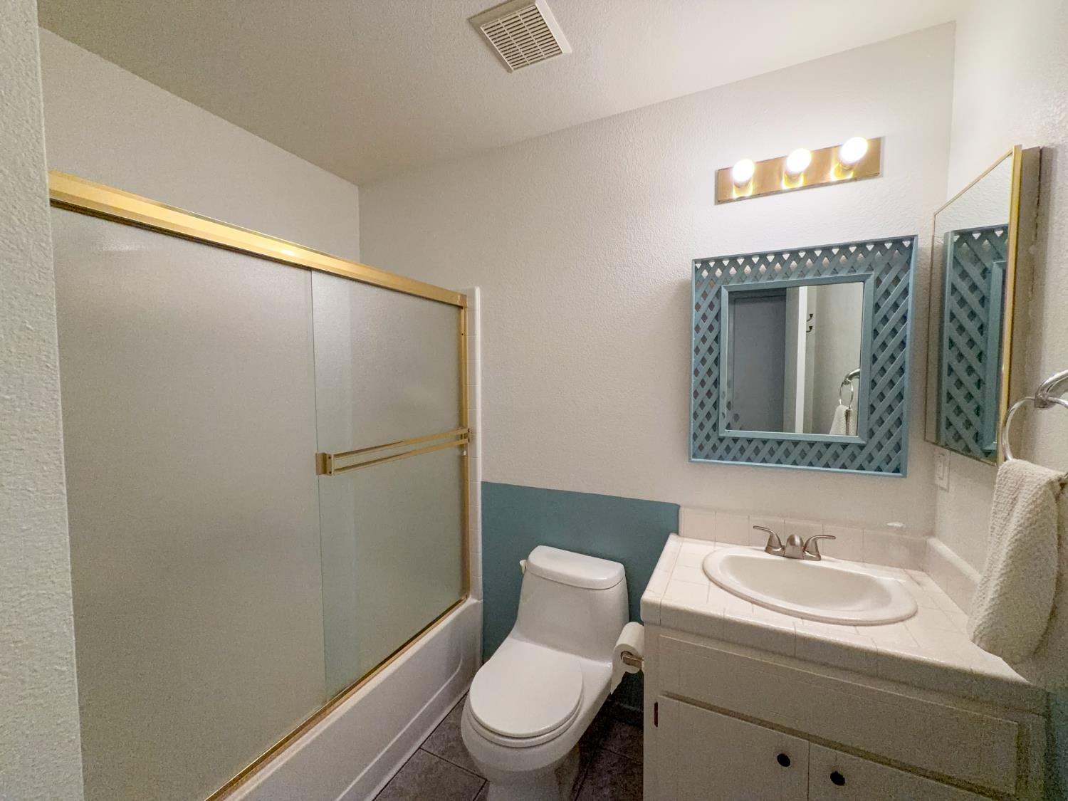 1313 Fannell Dr, Ceres, CA 95307