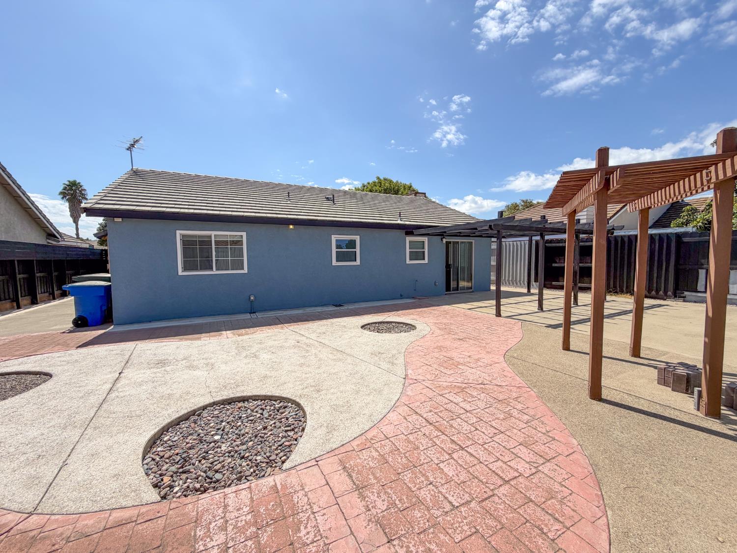 1313 Fannell Dr, Ceres, CA 95307