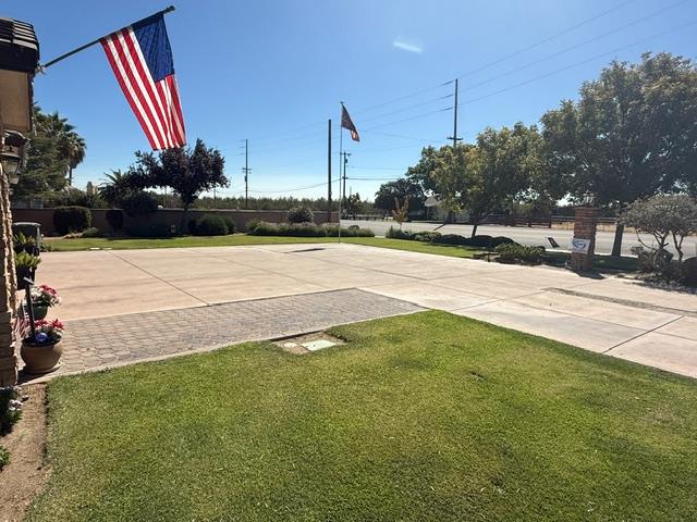 541 Hills Ferry Rd, Newman, CA 95360