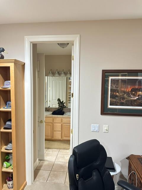 541 Hills Ferry Rd, Newman, CA 95360