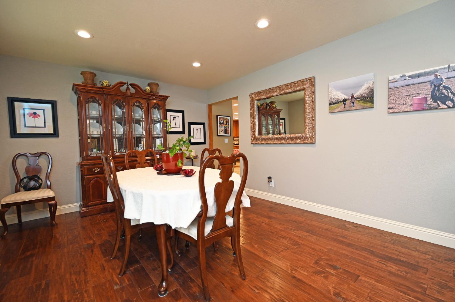 2565 Sebastian Dr, Turlock, CA 95382