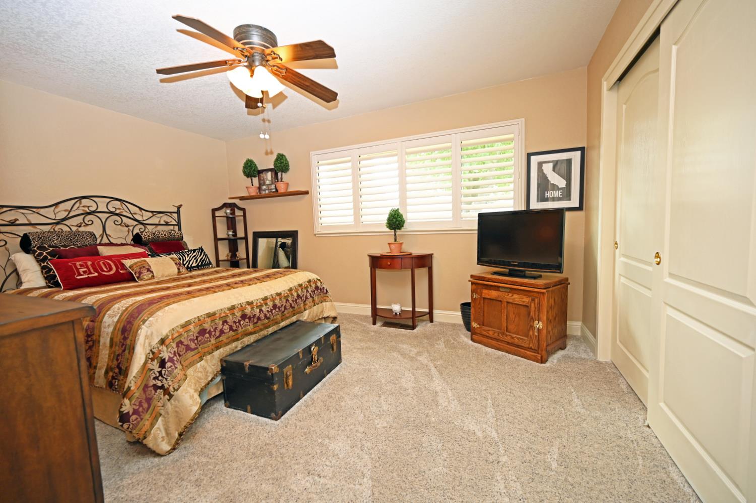 2565 Sebastian Dr, Turlock, CA 95382