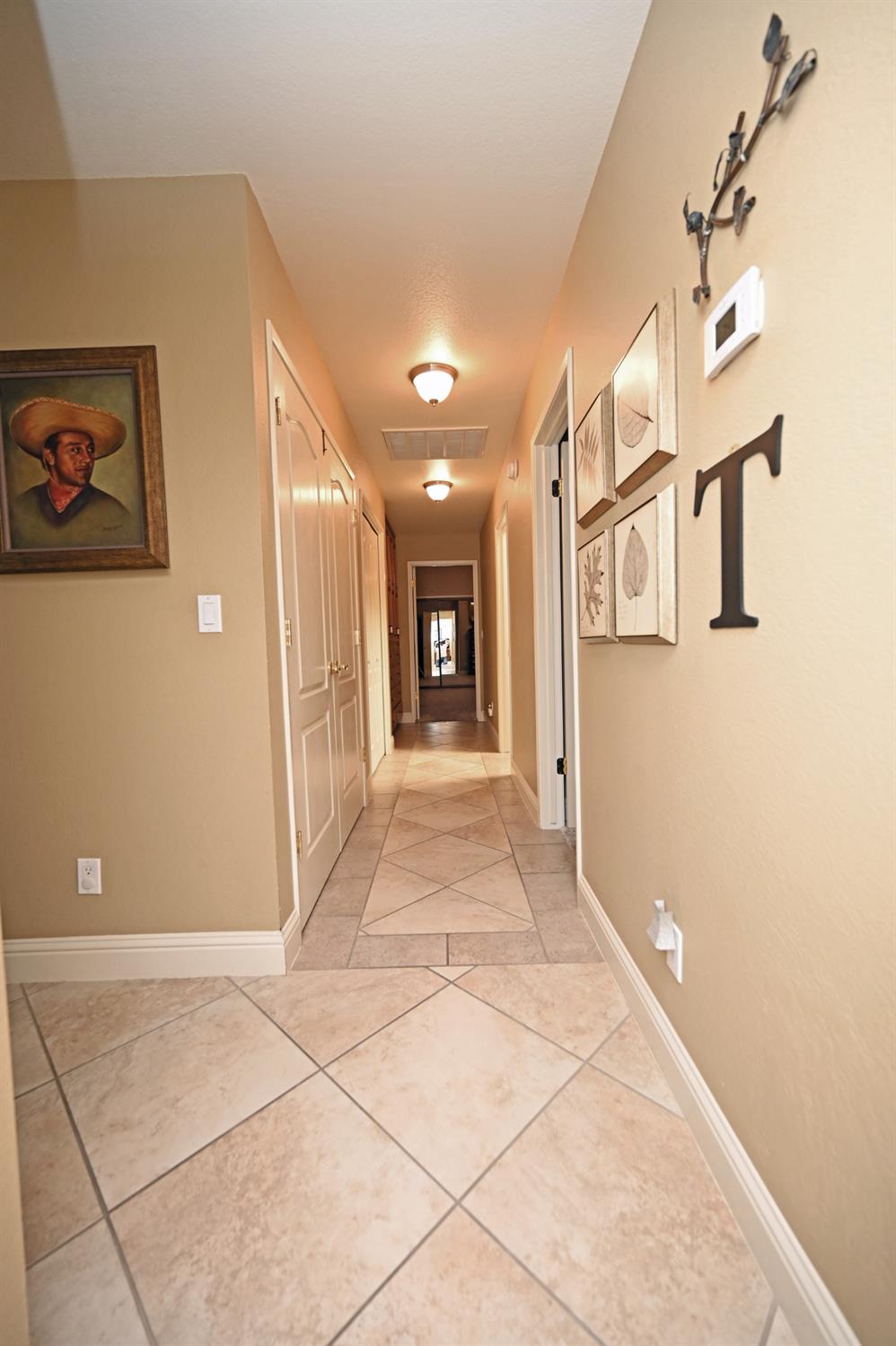 2565 Sebastian Dr, Turlock, CA 95382