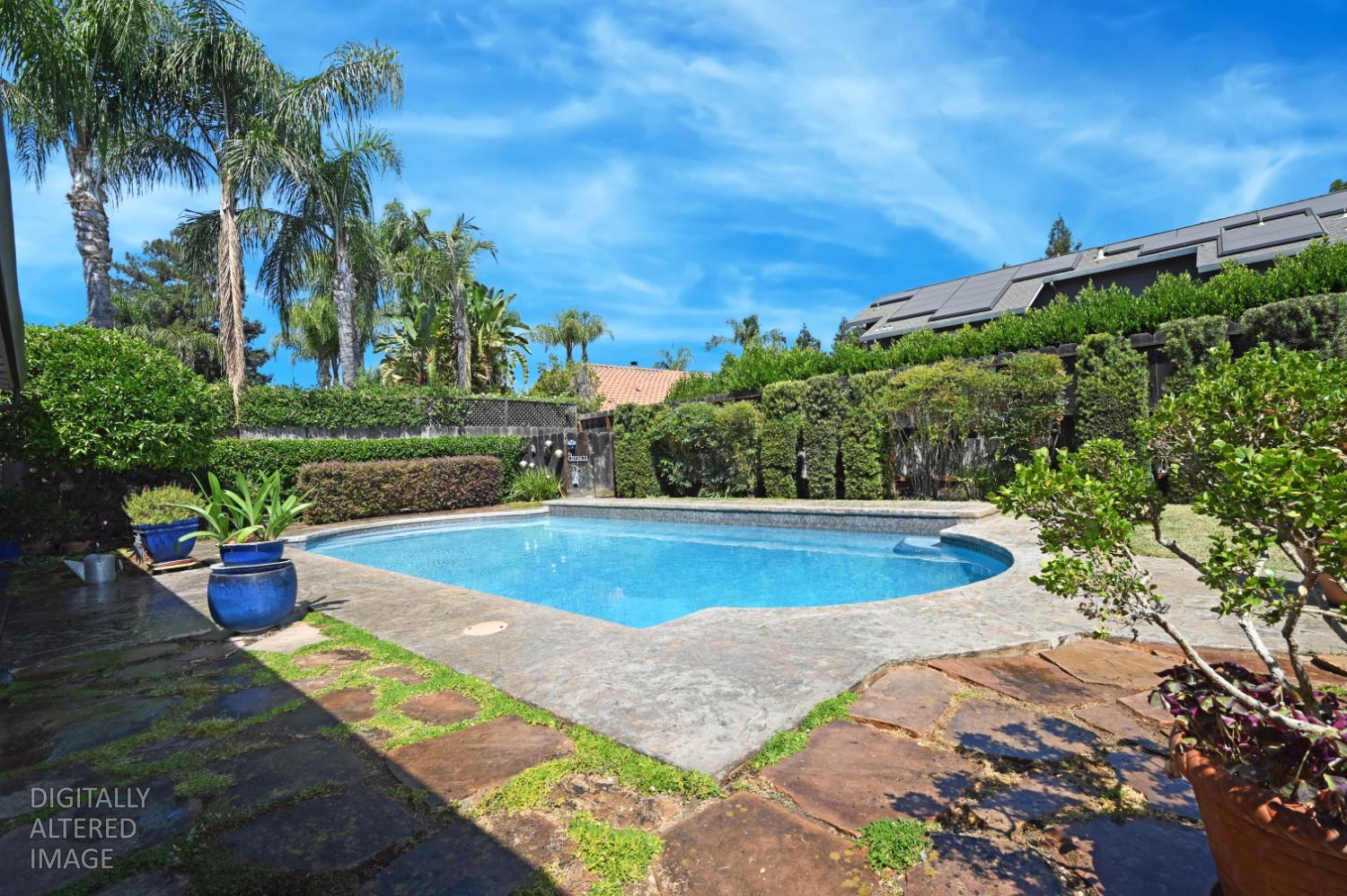 2565 Sebastian Dr, Turlock, CA 95382