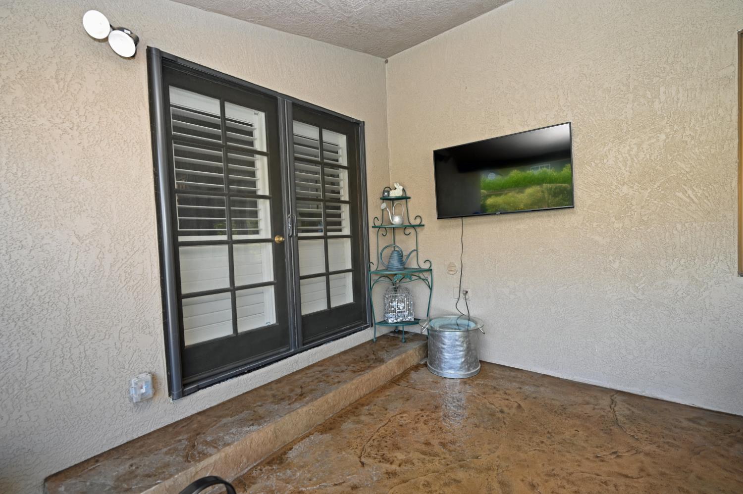 2565 Sebastian Dr, Turlock, CA 95382