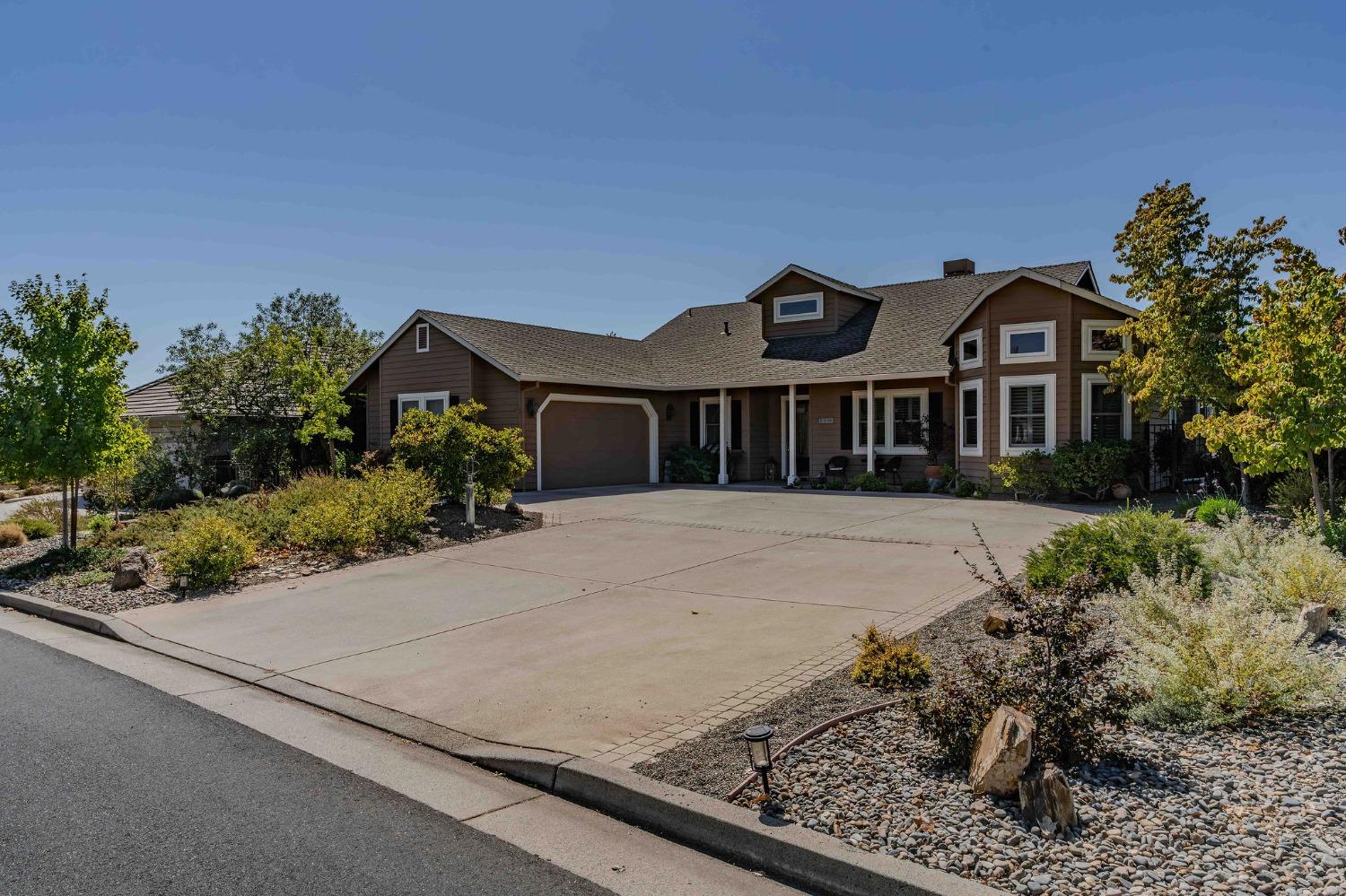 2016 Oak Creek Dr, Copperopolis, CA 95228