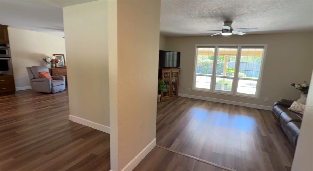 6400 Bearden Ln, Modesto, CA 95357