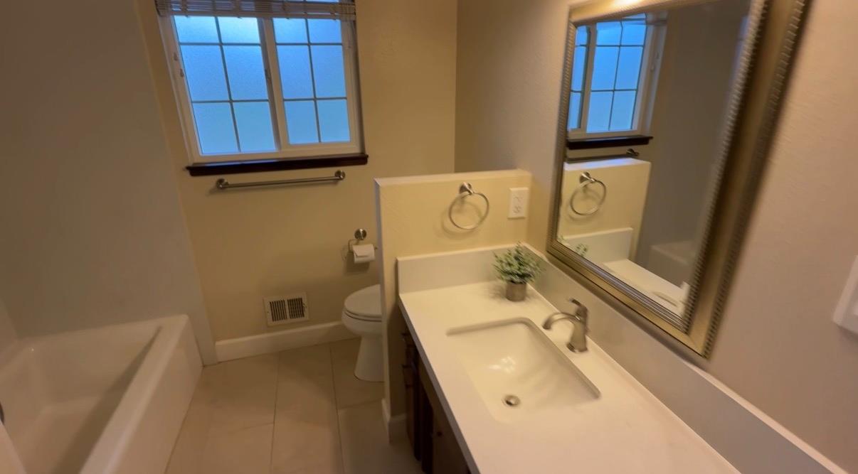 6400 Bearden Ln, Modesto, CA 95357