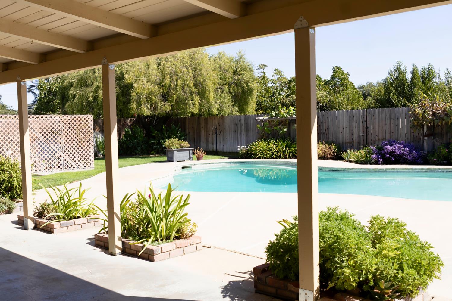 6400 Bearden Ln, Modesto, CA 95357