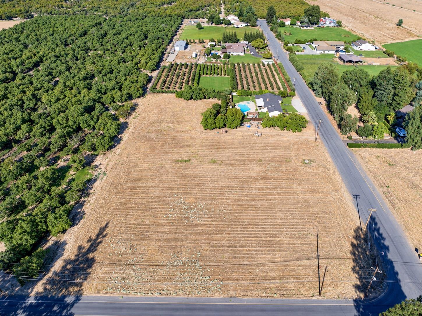 6400 Bearden Ln, Modesto, CA 95357