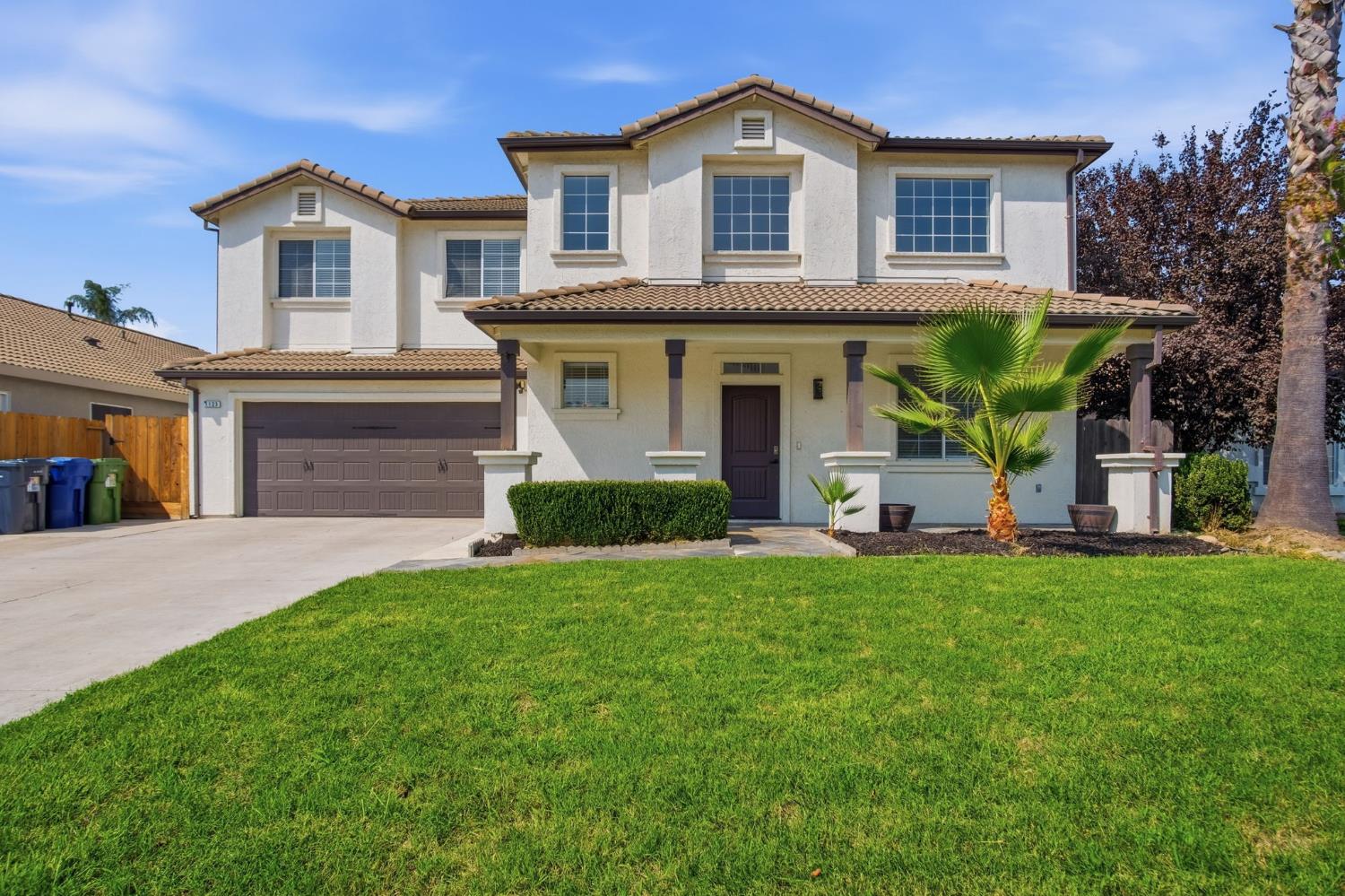 1123 Woodland Dr, Turlock, CA 95382