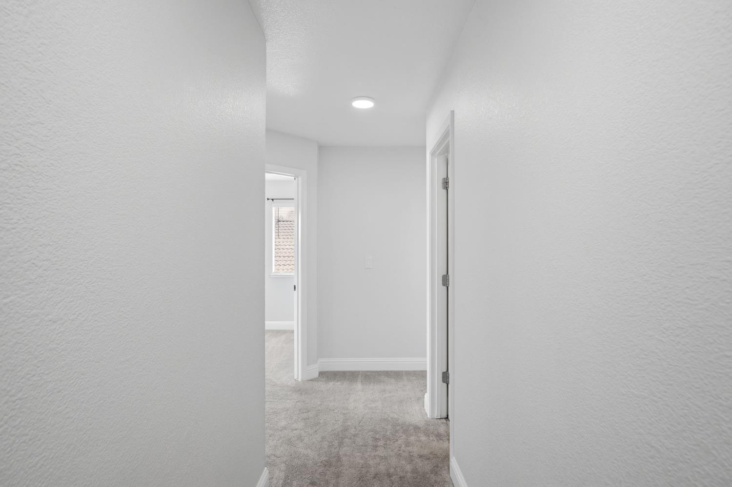1123 Woodland Dr, Turlock, CA 95382