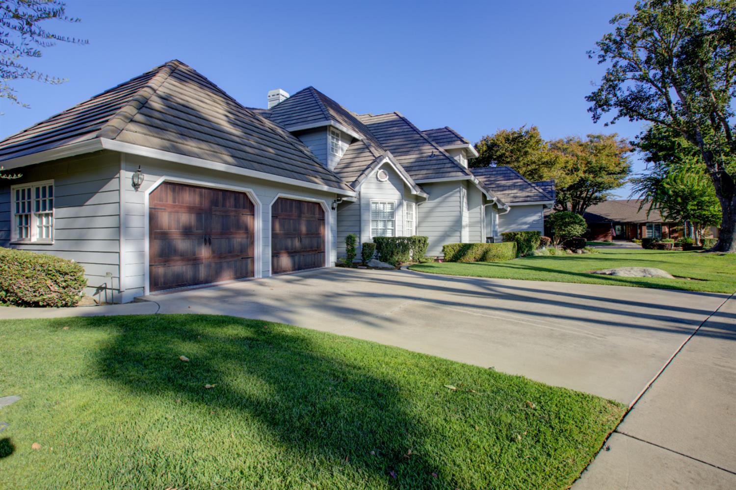 2500 Barola Ln, Modesto, CA 95356