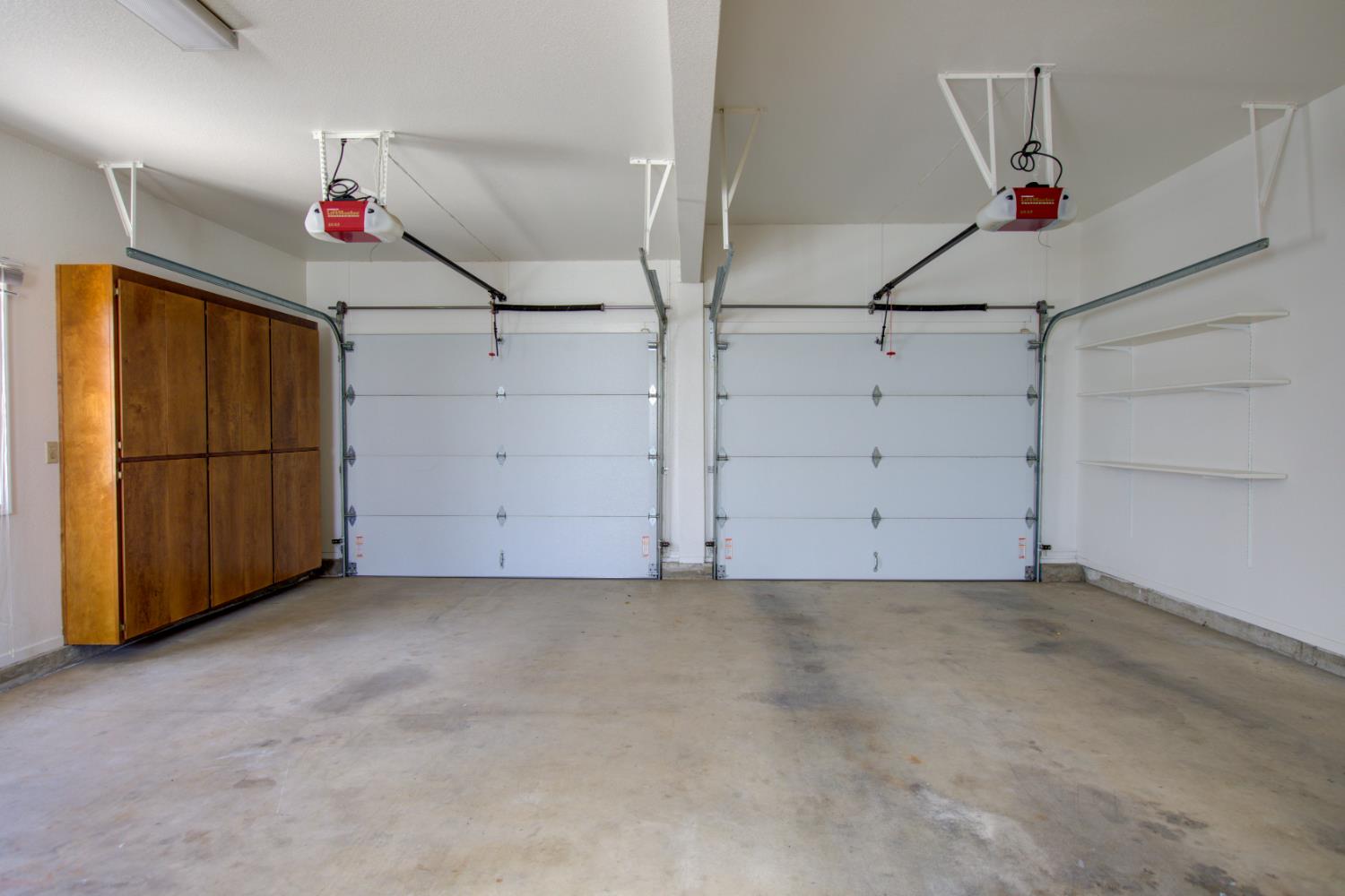 2500 Barola Ln, Modesto, CA 95356