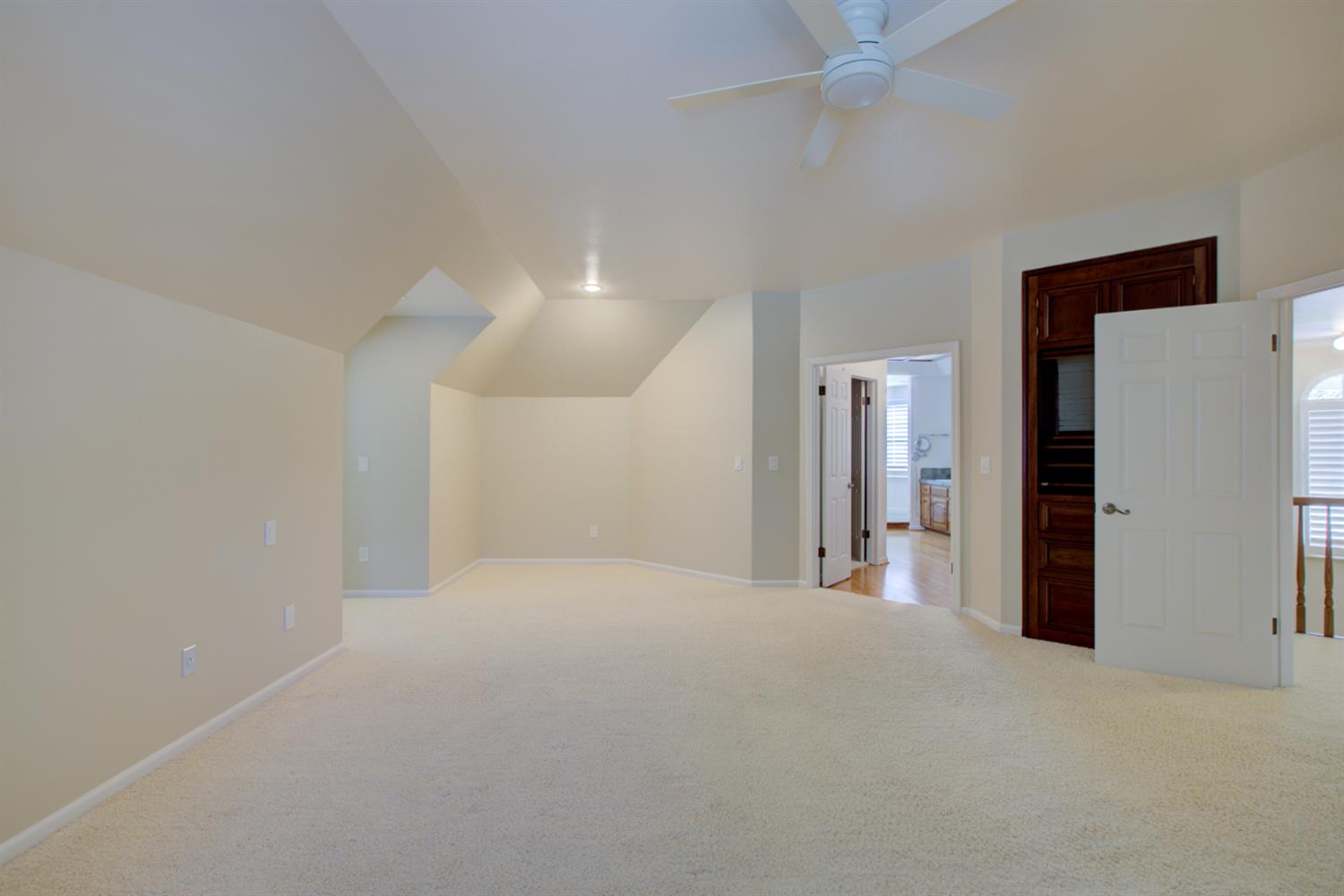 2500 Barola Ln, Modesto, CA 95356