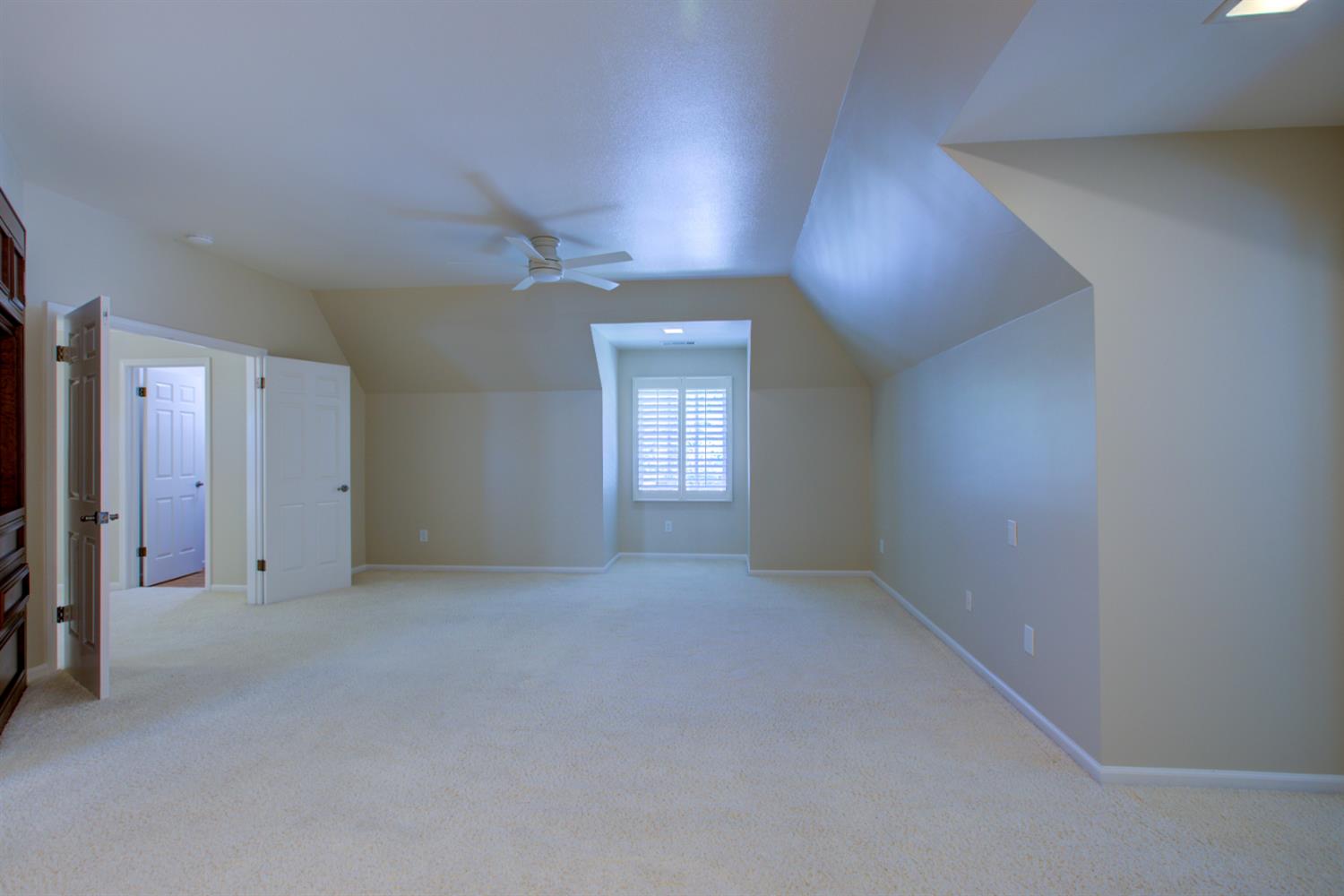 2500 Barola Ln, Modesto, CA 95356