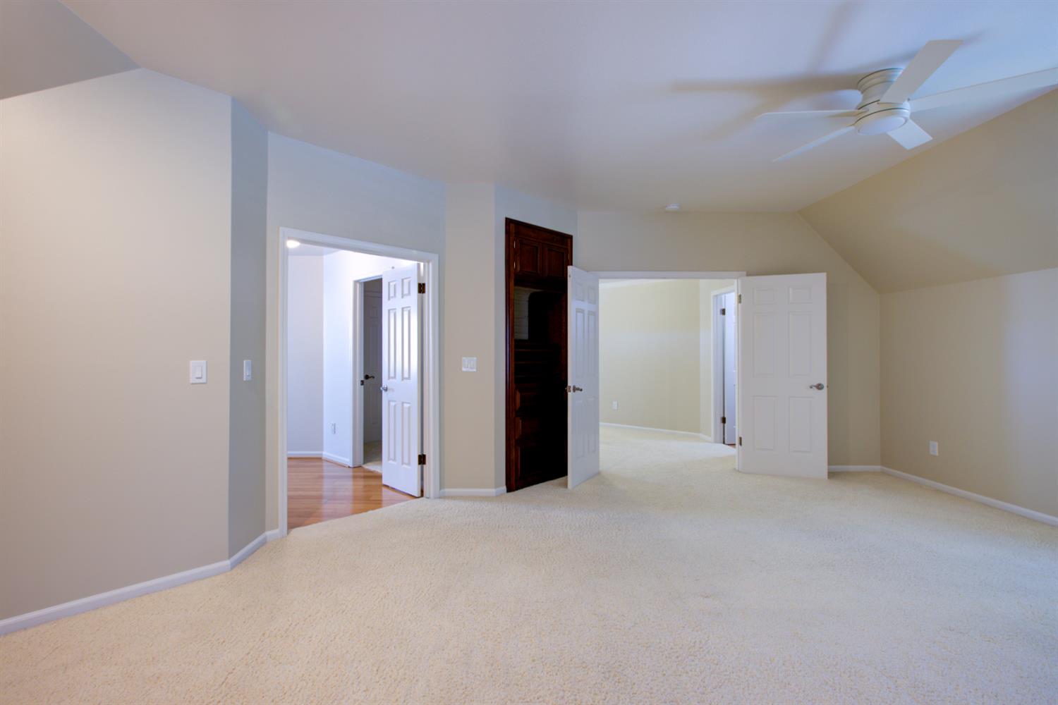2500 Barola Ln, Modesto, CA 95356