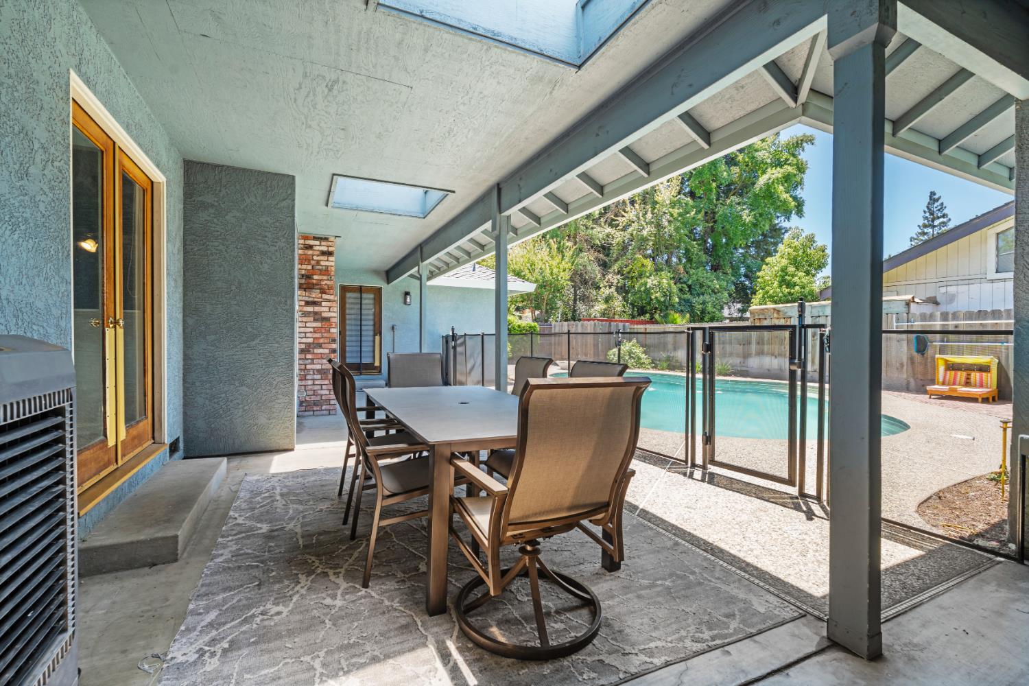 2412 Chianti Cir, Modesto, CA 95356