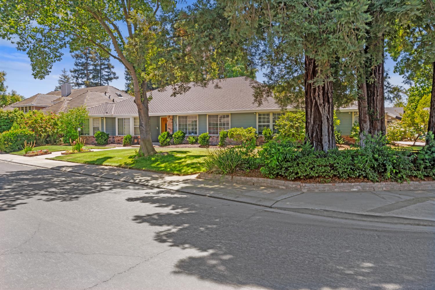 2412 Chianti Cir, Modesto, CA 95356