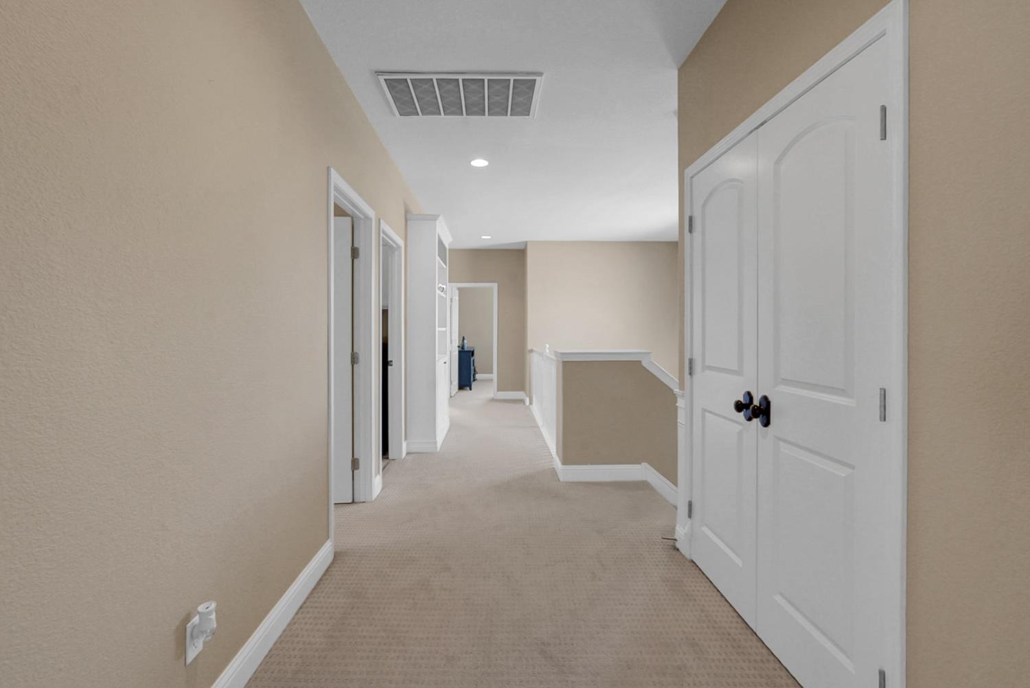 677 Stetson Dr, Oakdale, CA 95361