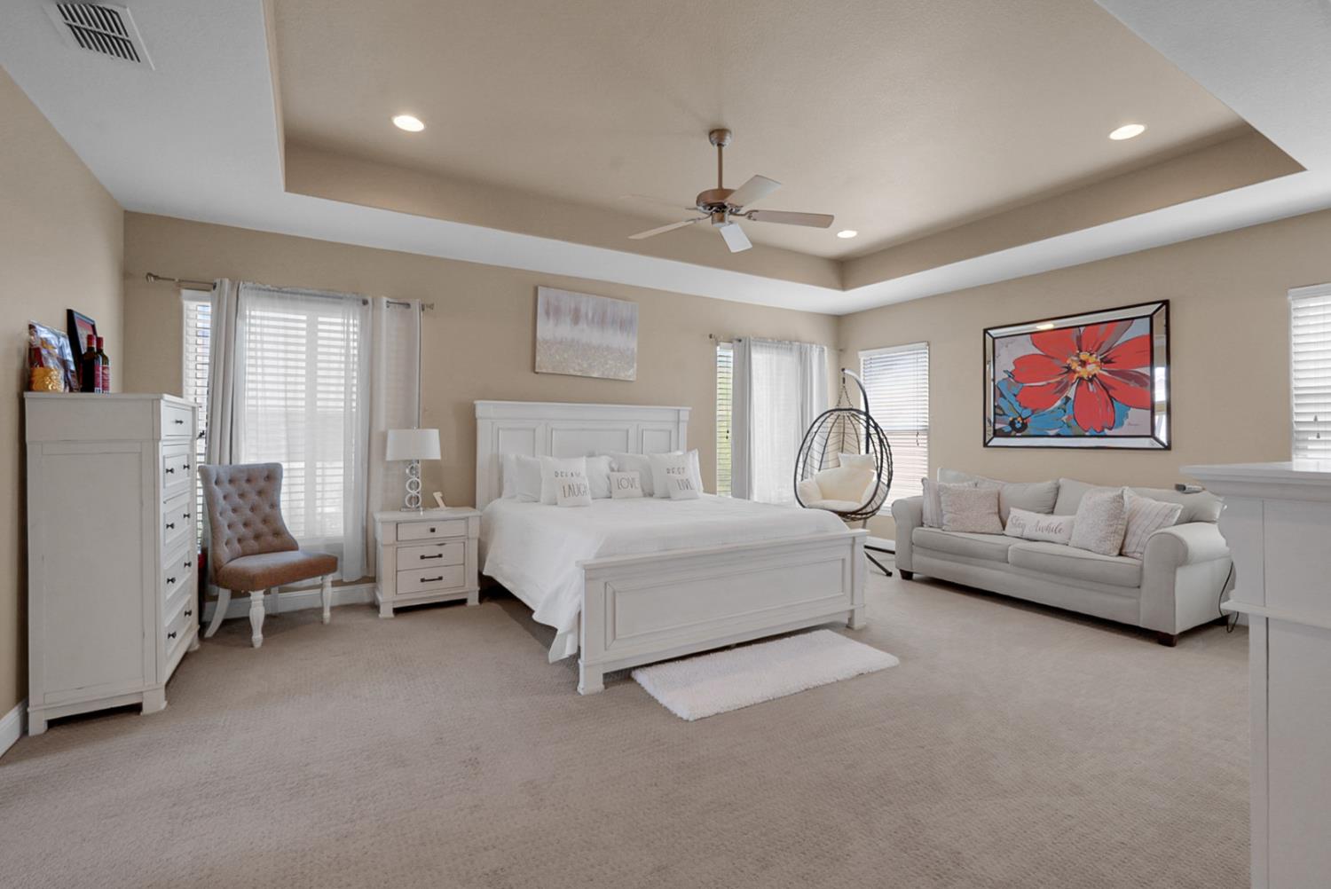 677 Stetson Dr, Oakdale, CA 95361