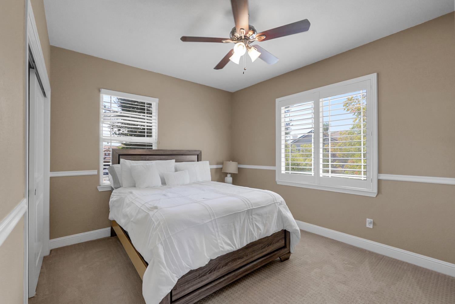 677 Stetson Dr, Oakdale, CA 95361