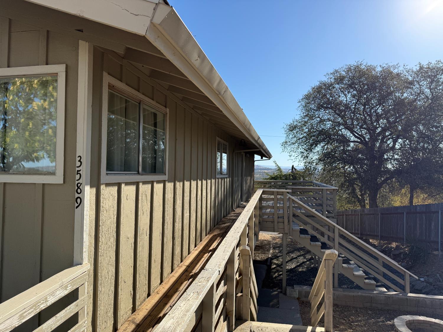 3589 Signal Hill Trl, Copperopolis, CA 95228