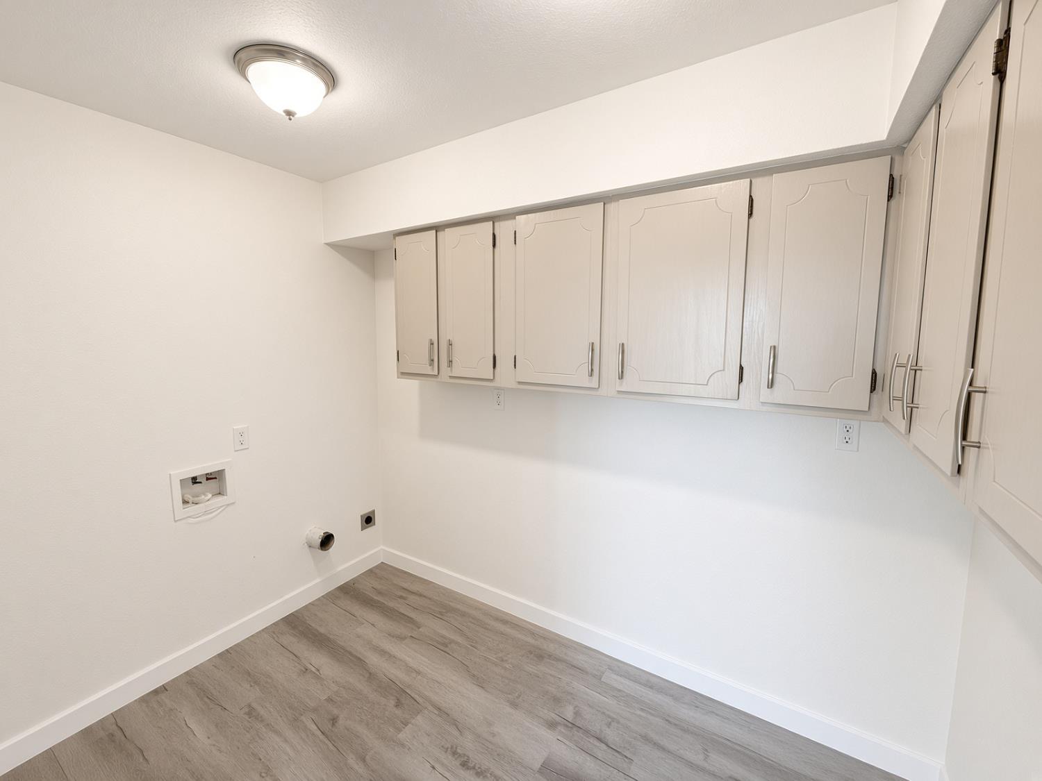 3589 Signal Hill Trl, Copperopolis, CA 95228