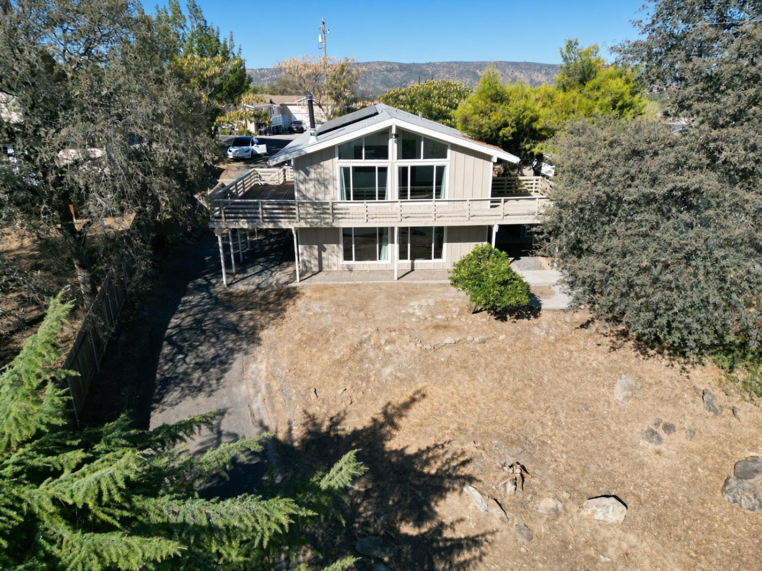 3589 Signal Hill Trl, Copperopolis, CA 95228