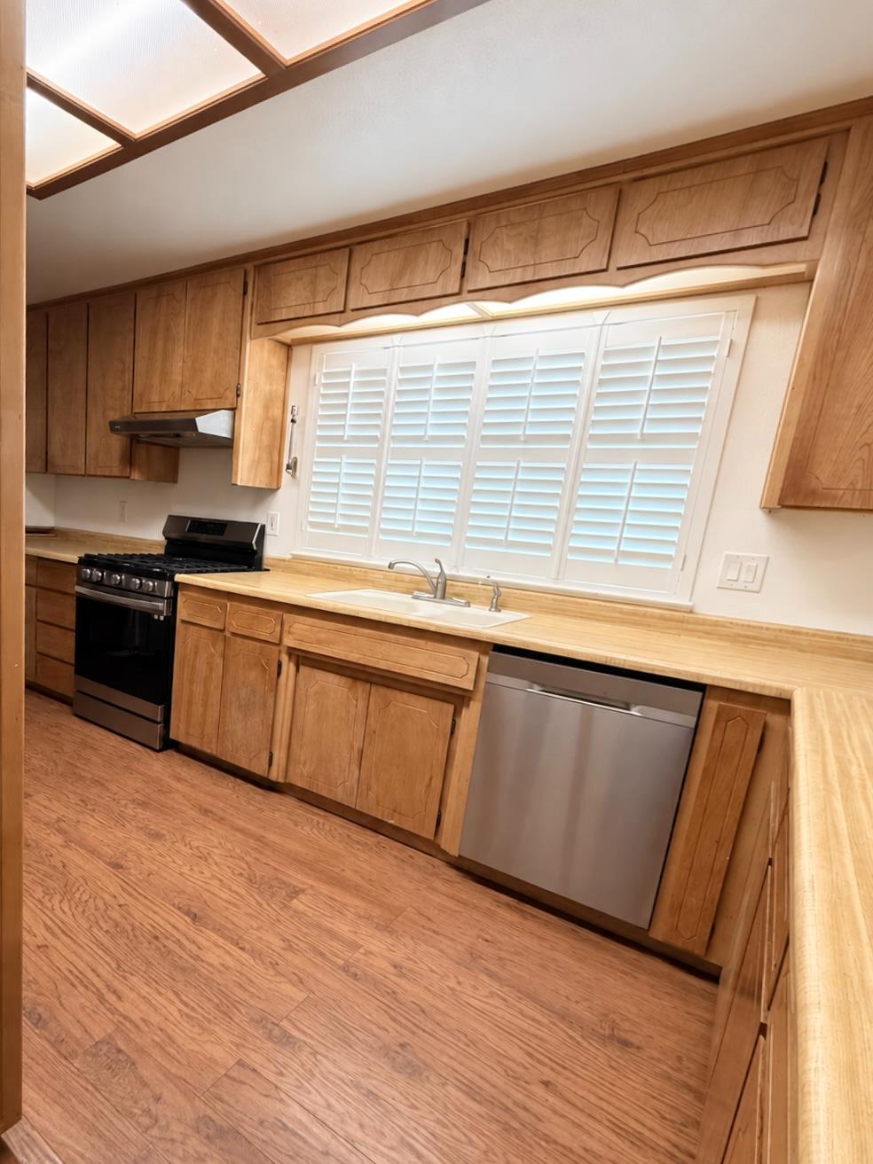 1235 River Bluff Dr, Oakdale, CA 95361