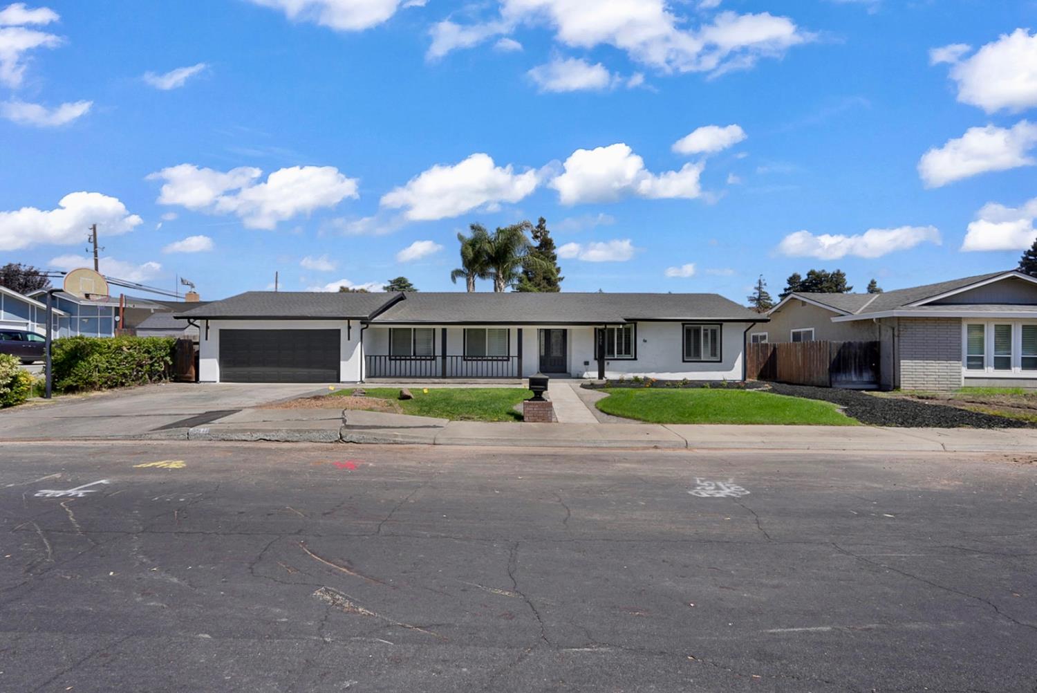 3420 Bridle Path Ln, Modesto, CA 95356