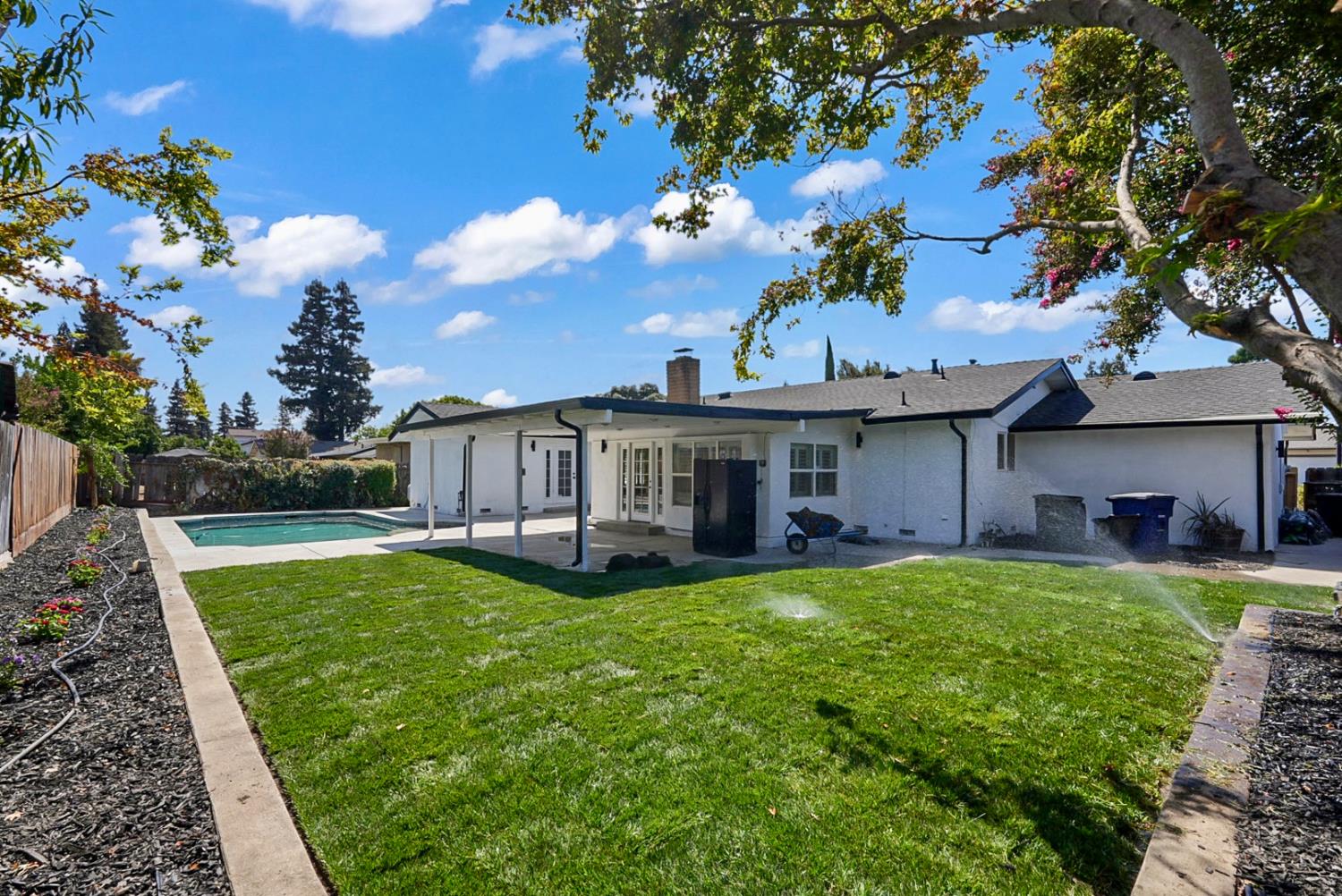 3420 Bridle Path Ln, Modesto, CA 95356