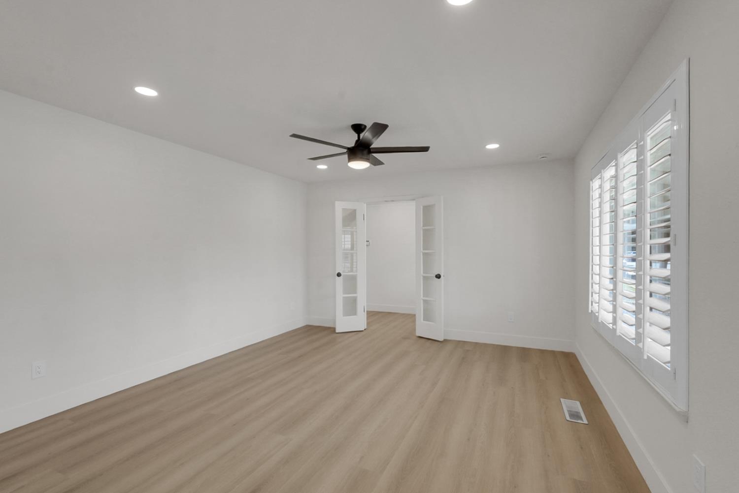 3420 Bridle Path Ln, Modesto, CA 95356
